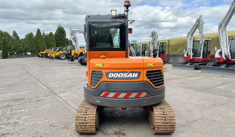 Doosan DX63 full