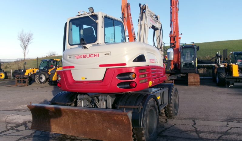 Takeuchi TB295W full