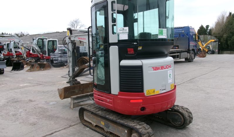 Takeuchi TB23FR full