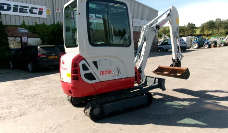 Takeuchi TB216 cabin full