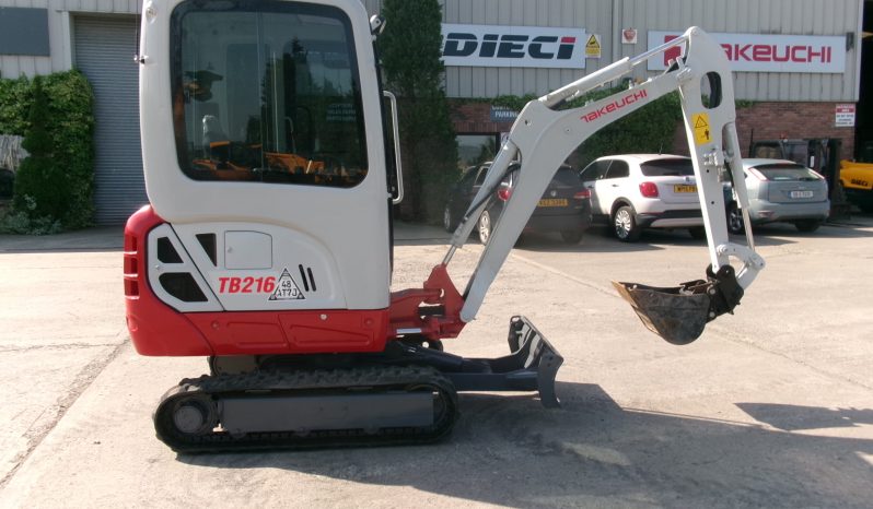 Takeuchi TB216 cabin full