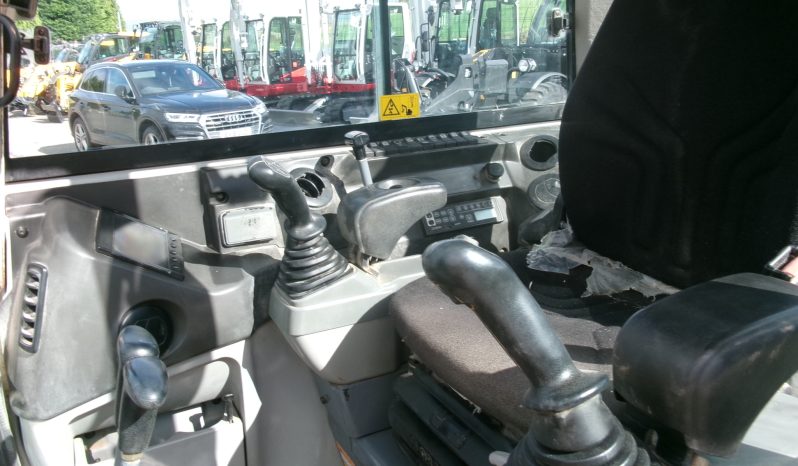 Takeuchi TB230 full